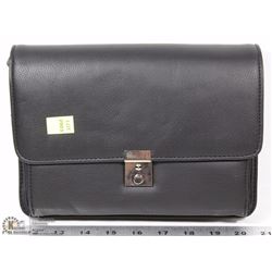 LOCKING HANDBAG WITH KEY