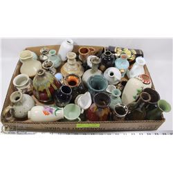 FLAT OF ASSORTED DECORATIVE POTTERY AND VASES