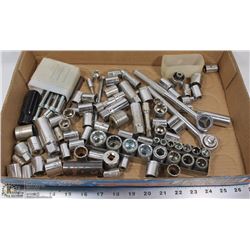 FLAT OF MULTIPLE SOCKET SETS, DEEP SOCKETS WITH