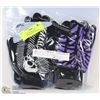 Image 1 : 6 PACK OF YOUTH/ADULT HALLOWEEN SAFETY GLOVES