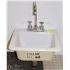 Image 1 : MINI BAR SINK WITH HANDLES AND SPOUT