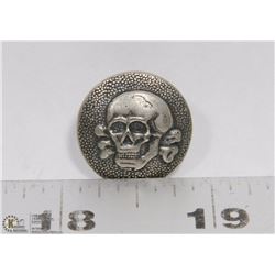 GERMAN TOTENKOPF UNIFORM BUTTON WITH SS, RZM ,