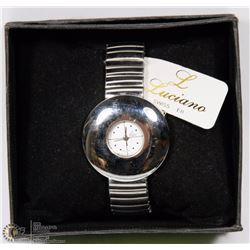 LUCIANO STAINLESS WATCH WITH METAL STRETCH BAND.