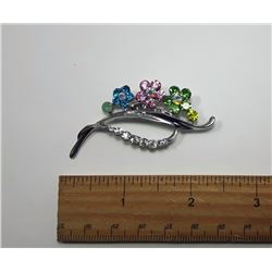 #25 - VINTAGE SILVER TONE CRYSTAL FLOWER BROOCH