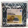 Image 1 : ROOM ESSENTIALS LIMITED EDITION XL TWIN COMFORTER