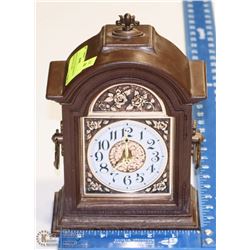 MADE IN USA VINTAGE SPARTUS DECORATION CLOCK