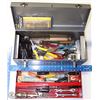 Image 1 : CRAFTSMAN GREY METAL TOOL BOX FILLED WITH TOOLS