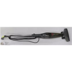BISSELL 3- IN-1 VAC.