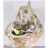 Image 1 : LARGE WICKER GIFT BASKET