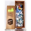Image 1 : BOX OF COLLECTIBLE SMURFS SOME MADE IN WEST