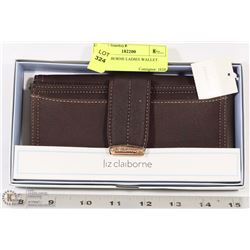 LIZ CLAIBORNE LADIES WALLET.