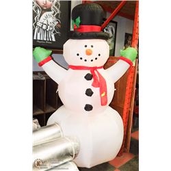 7 FOOT TALL INFLATABLE LARGE FROSTY THE