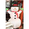 Image 1 : 7 FOOT TALL INFLATABLE LARGE FROSTY THE