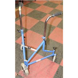 3 WHEEL WALKER.