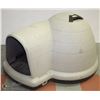 Image 2 : LARGE IGLOO DOG HOUSE