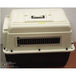 PETMATE PET CARRIER.