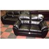 Image 1 : NEW BLACK LEATHERETTE SOFA WITH LOVE SEAT