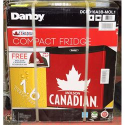 NEW DANBY 1.6 CUBIC FT MOLSON CANADIAN COMPACT