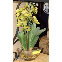 NEW POTTED SILK FLORAL TOPIARY IN VASE 23" TALL