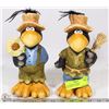 Image 1 : 2 OLD CROWS CERAMIC ORNAMENTS 10" TALL