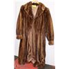Image 1 : ESTATE 3/4 LENGTH MINK FUR COAT SIZE MEDIUM