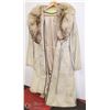 Image 1 : ESTATE 3/4 LEATHER COAT W/ FUR TRIM SIZE MEDIUM