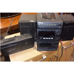 AIWA BOOKSHELF STEREO