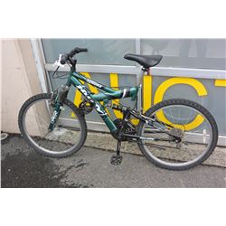 GREEN HUFFY MOUNTAIN BIKE