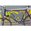 Image 2 : PURPLE TREK MOUNTAIN BIKE