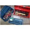Image 1 : RED AND RUBBERMAID TOOLBOXES WITH TOOLS