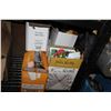 Image 1 : LARGE LOT OF CHRISTMAS DECORA AND RIBBONS