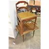 Image 1 : VINTAGE CHAIR AND FOLDING SERVING TRAY