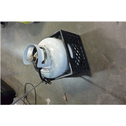 PROPANE TANK AND HOSE