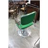 Image 3 : ADJUSTABLE BARBER CHAIR