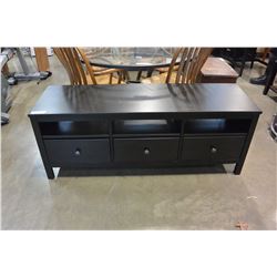 BLACK 3 DRAWER ENTERTAINMENT STAND