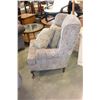 Image 3 : COMTEMPORARY UPOLSTERED WINGBACK CHAIR WITH TWO PILLOWS