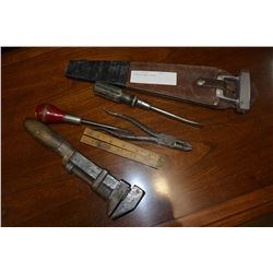 VINTAGE HAND TOOLS