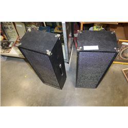 PAIR OF FLOOR SPEAKERS