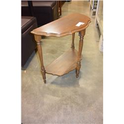 VINTAGE 2 TIER TABLE