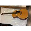 Image 1 : MASTERWORKS ACOUSTIC GUITAR