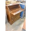Image 2 : 3 DRAWER DROPFRONT DESK