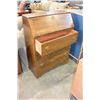 Image 3 : 3 DRAWER DROPFRONT DESK