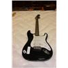 Image 1 : STARCASTER FENDER ELECTRIC GUITAR