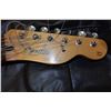 Image 2 : 2002 MEXICAN TELECASTER
