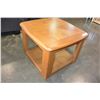 Image 2 : OAK ENDTABLE