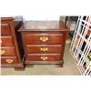 Image 2 : CHERRY FINISH LADIES 7 DRAWER DRESSER AND TRIFOLD MIRROR WITH BRASS HANDLES AND NIGHTSTAND