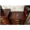 Image 3 : CHERRY FINISH LADIES 7 DRAWER DRESSER AND TRIFOLD MIRROR WITH BRASS HANDLES AND NIGHTSTAND