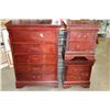 Image 1 : MAHOGANY FINISH 5 DRAWER HIGHBOY AND PAIR OF 2 DRAWER NIGHTSTANDS