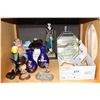 Image 1 : SHELF LOT OF COLLECTIBLE CHINA AND FIGURES