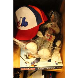 RETRO LOGO HATS YANKEES MONOPOLY AND BUGS BUNNY STUFFY
